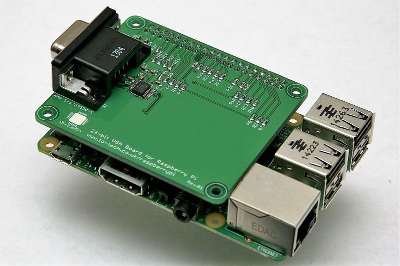 File:Lo-tech-VGA-interface-board-mounted.jpg